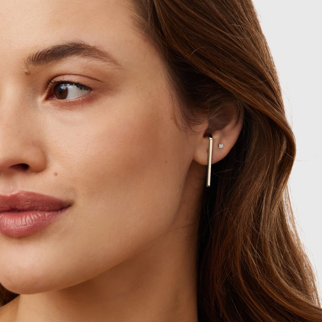 SINGLE EARRING SET IN YELLOW GOLD - DIAMOND SETS - FINE JEWELRY