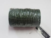 Provázek papírový s drátkem tmavě zelený A0331-16