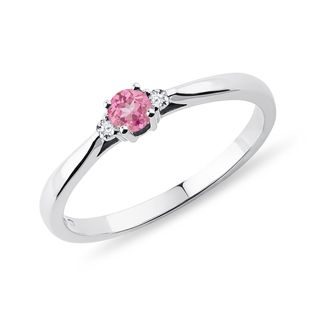 WHITE GOLD RING WITH PINK SAPPHIRE AND DIAMONDS - SAPPHIRE ENGAGEMENT RINGS - ENGAGEMENT RINGS