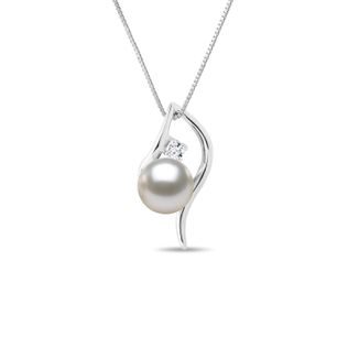 STUNNING WHITE GOLD NECKLACE WITH AKOYA PEARL - PEARL PENDANTS - PEARL JEWELRY