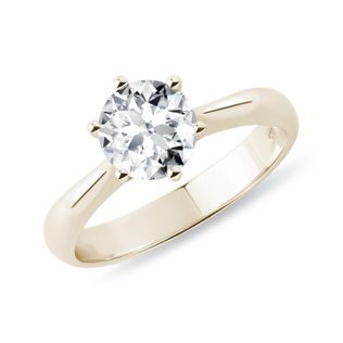 PRSTEN S 1CT LAB GROWN BRILIANTEM VE ŽLUTÉM ZLATĚ - ZÁSNUBNÍ PRSTENY S LAB GROWN DIAMANTY - ZÁSNUBNÍ PRSTENY