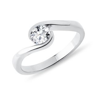 0,5CT DIAMOND RING IN WHITE GOLD - BRILLIANT CUT DIAMOND ENGAGEMENT RINGS - ENGAGEMENT RINGS