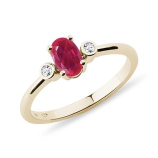 OVAL RUBY AND BEZEL DIAMOND GOLD RING - RUBY ENGAGEMENT RINGS - ENGAGEMENT RINGS