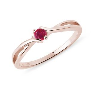 RUBY RING IN ROSE GOLD - RUBY ENGAGEMENT RINGS - ENGAGEMENT RINGS