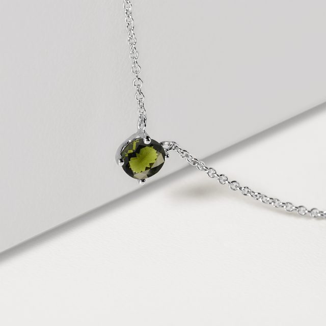 GREEN MOLDAVITE NECKLACE IN WHITE GOLD - MOLDAVITE NECKLACES - 