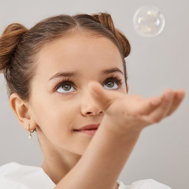 FRESHWATER PEARL EARRINGS IN YELLOW GOLD - PEARL EARRINGS - 