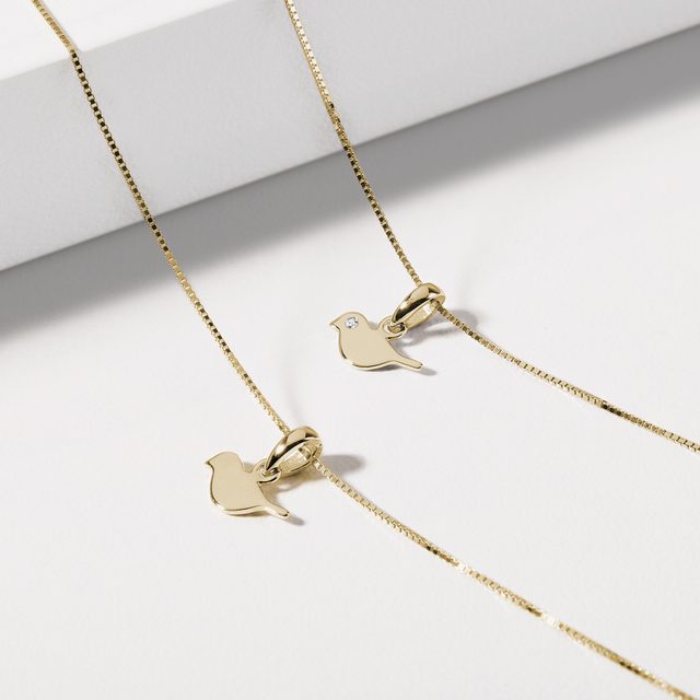 BIRD PENDANT DIAMOND NECKLACE IN YELLOW GOLD - CHILDREN'S NECKLACES - 
