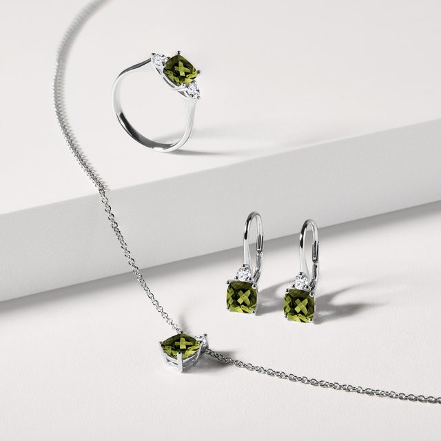 MOLDAVITE AND DIAMOND EARRINGS IN WHITE GOLD - MOLDAVITE EARRINGS - 