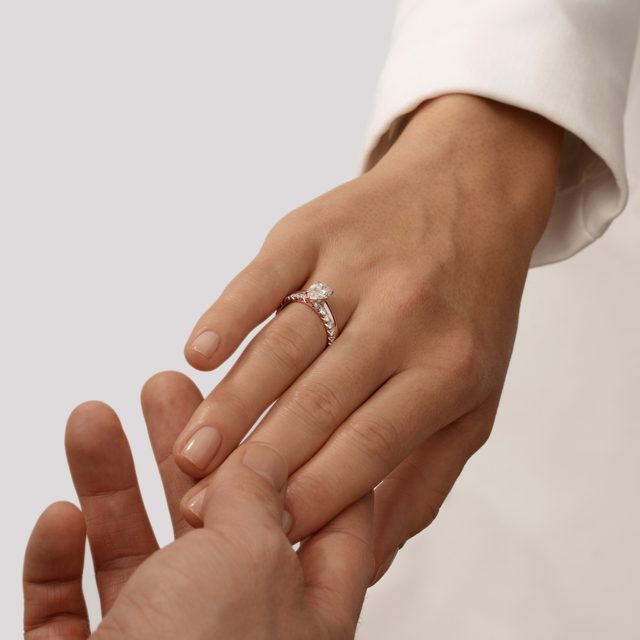 SET OF WEDDING RINGS WITH DIAMONDS IN ROSE GOLD - ENGAGEMENT AND BRIDAL RING SETS - 