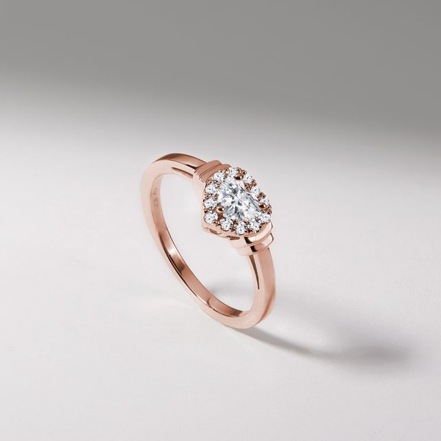 HEART SHAPED DIAMOND ENGAGEMENT RING IN ROSE GOLD - DIAMOND ENGAGEMENT RINGS - 