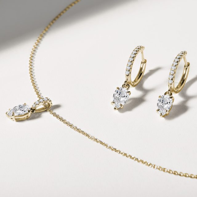 LUXUSNÍ NÁUŠNICE S LAB GROWN DIAMANTY VE ŽLUTÉM ZLATĚ - DIAMANTOVÉ NÁUŠNICE - 