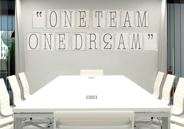 1Wall Kreativní koláž na zeď 64 dílů 37,5 x 27,5cm Klasické písmo