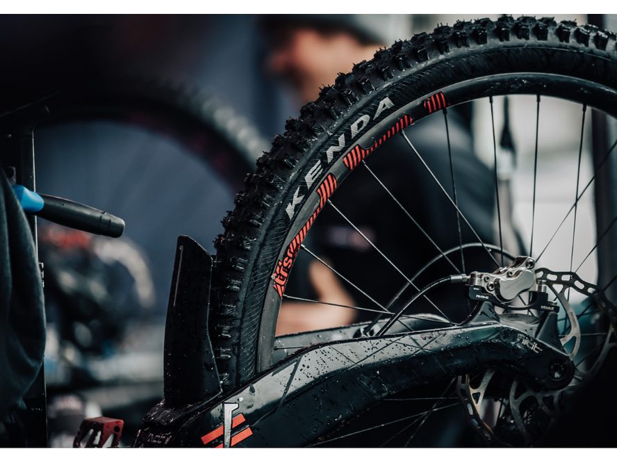 Brzdy Trickstuff Maxima pár (stříbrná)