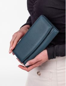 Anastasia Flap Wallet