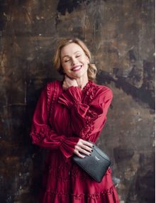 Nuria Flowers Line Blue