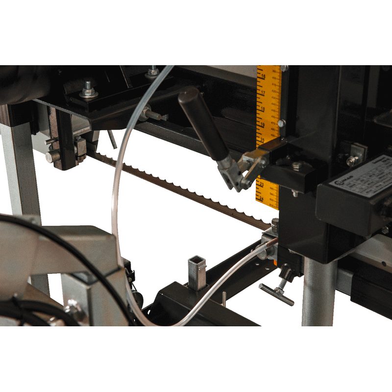 KMENOVÁ PÁSOVÁ ELEKTRICKÁ PILA LUMAG BSW66 400V - PÁSOVÉ PILY NA DŘEVO - DŘEVOOBRÁBĚCÍ STROJE