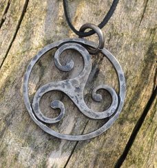 CELTIC STEEL TRISKELION, pendant, steel
