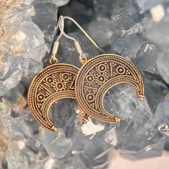 SLAVIC RING with MOLDAVITE, silver