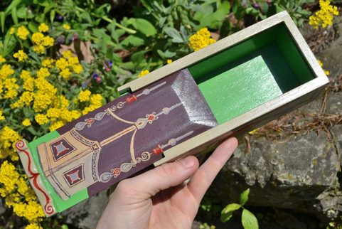 AVITIUM, ANCIENT ROME WOODEN BOX, REPLICA