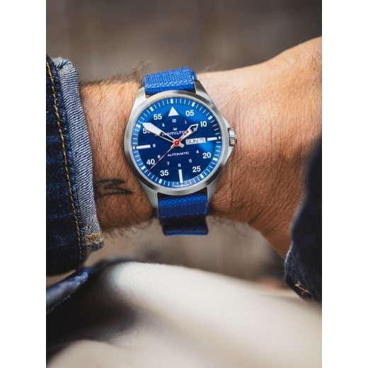 HAMILTON KHAKI AVIATION PILOT DAY DATE AUTO - AIR GLACIERS EDITION H64655941 - KHAKI AVIATION - ZNAČKY