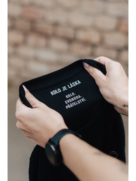 Tričko Kolo je láska Svět potřebuje víc cyklistů unisex - černá