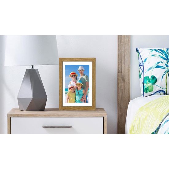 TFA 37.1002.08 - digitální fotorámeček s aplikací FRAMEO a přesným časem